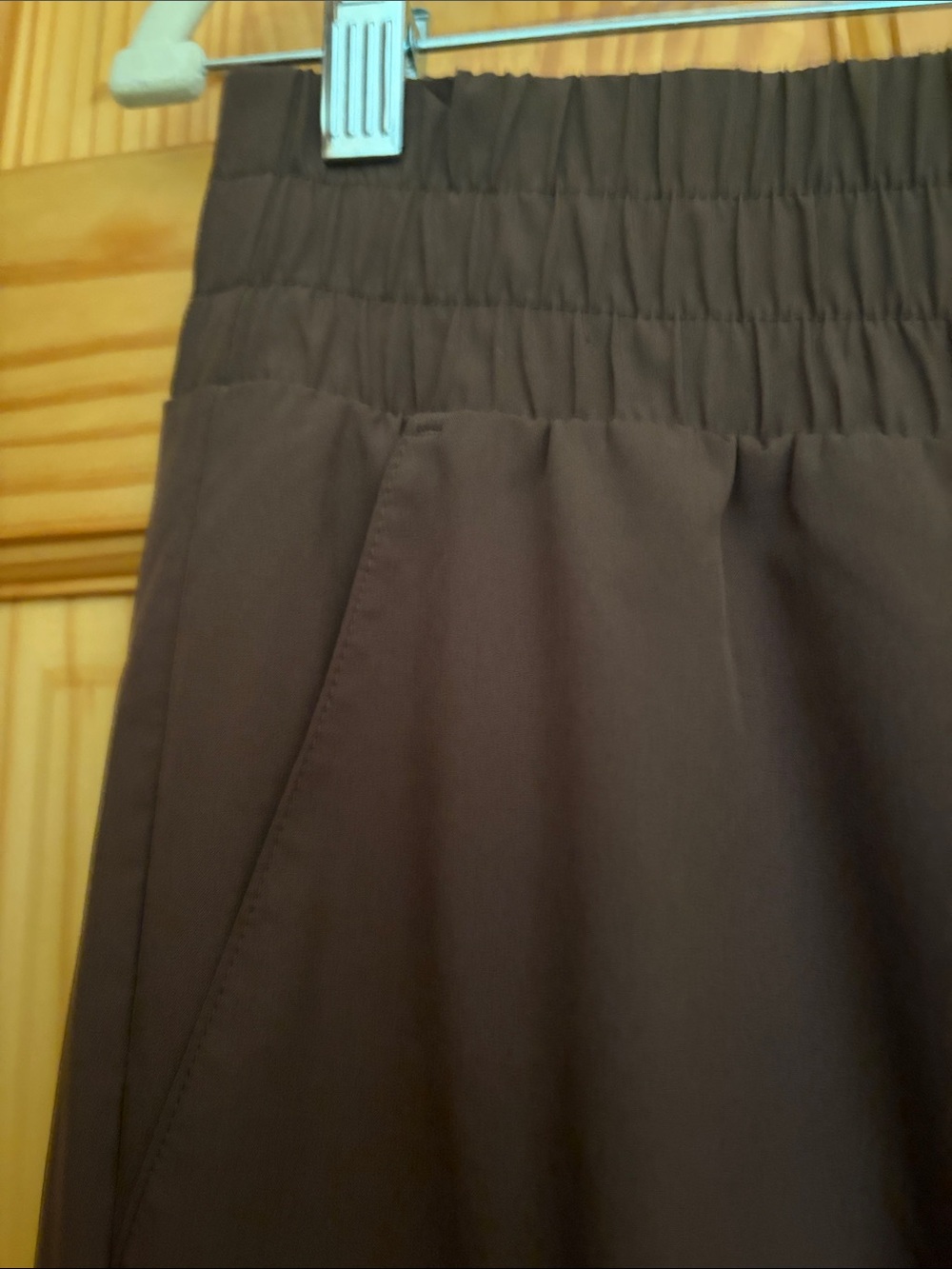 GAP Wide-Leg Cargo Pants in Dark Brown - Picture 3 of 8